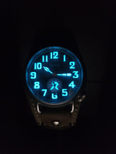 Load image into Gallery viewer, VARIO x RZE復古軍錶