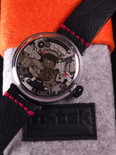 Load image into Gallery viewer, A-tek藍寶石水晶殼自動機械錶