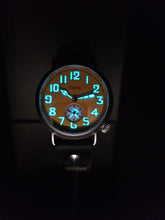 Load image into Gallery viewer, VARIO x RZE復古軍錶