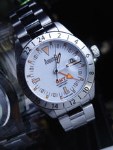 Load image into Gallery viewer, Arbutus x Autoshop合作20週年GMT機械錶