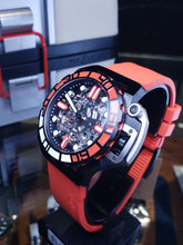 Load image into Gallery viewer, Mazzucato Rim Sub系列自動機械錶