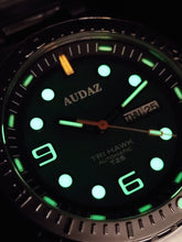 Load image into Gallery viewer, AUDAZ - TRI HAWK 第二代氣燈錶
