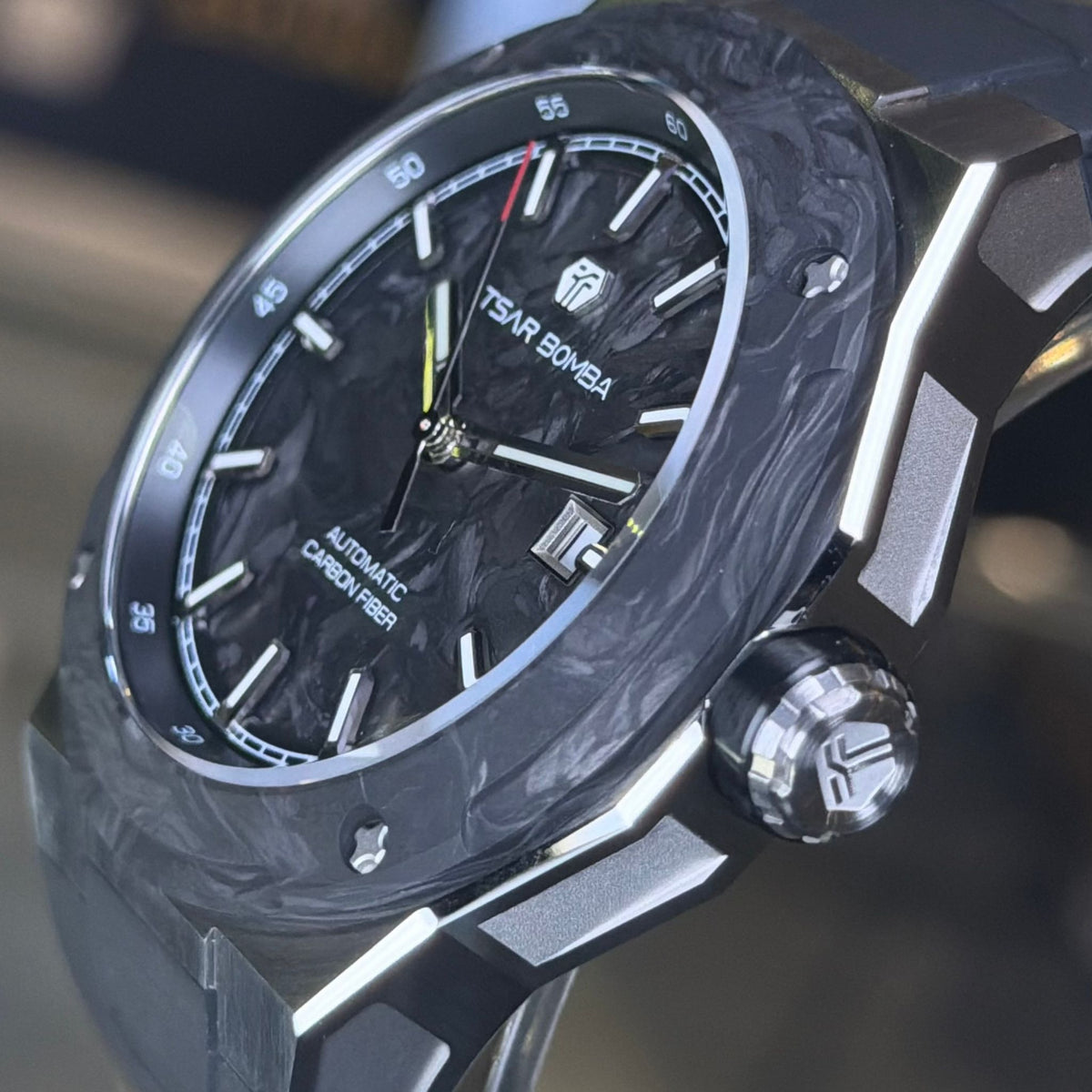 Tsar Bomba   Carbon-X II     TB8230 最新碳纖自動機械錶