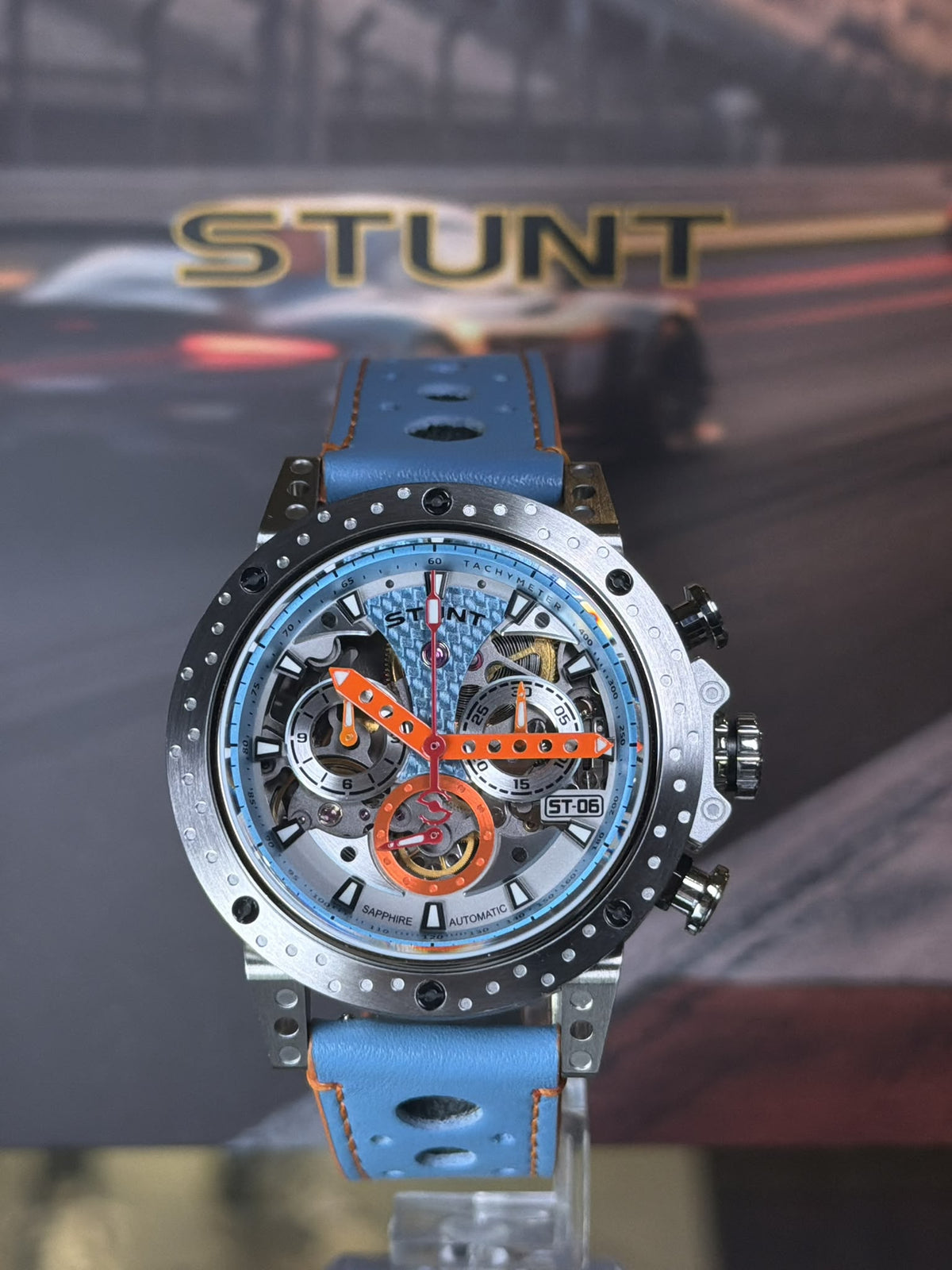 ST-06 Stunt  The Overcut X-Drive 系列 (計時自動機械錶)