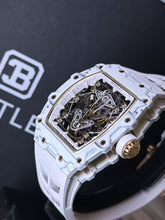 Load image into Gallery viewer, Bentley夜光碳纖酒桶形自動機械錶
