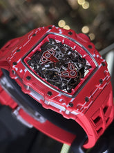 Load image into Gallery viewer, Bentley夜光碳纖酒桶形自動機械錶
