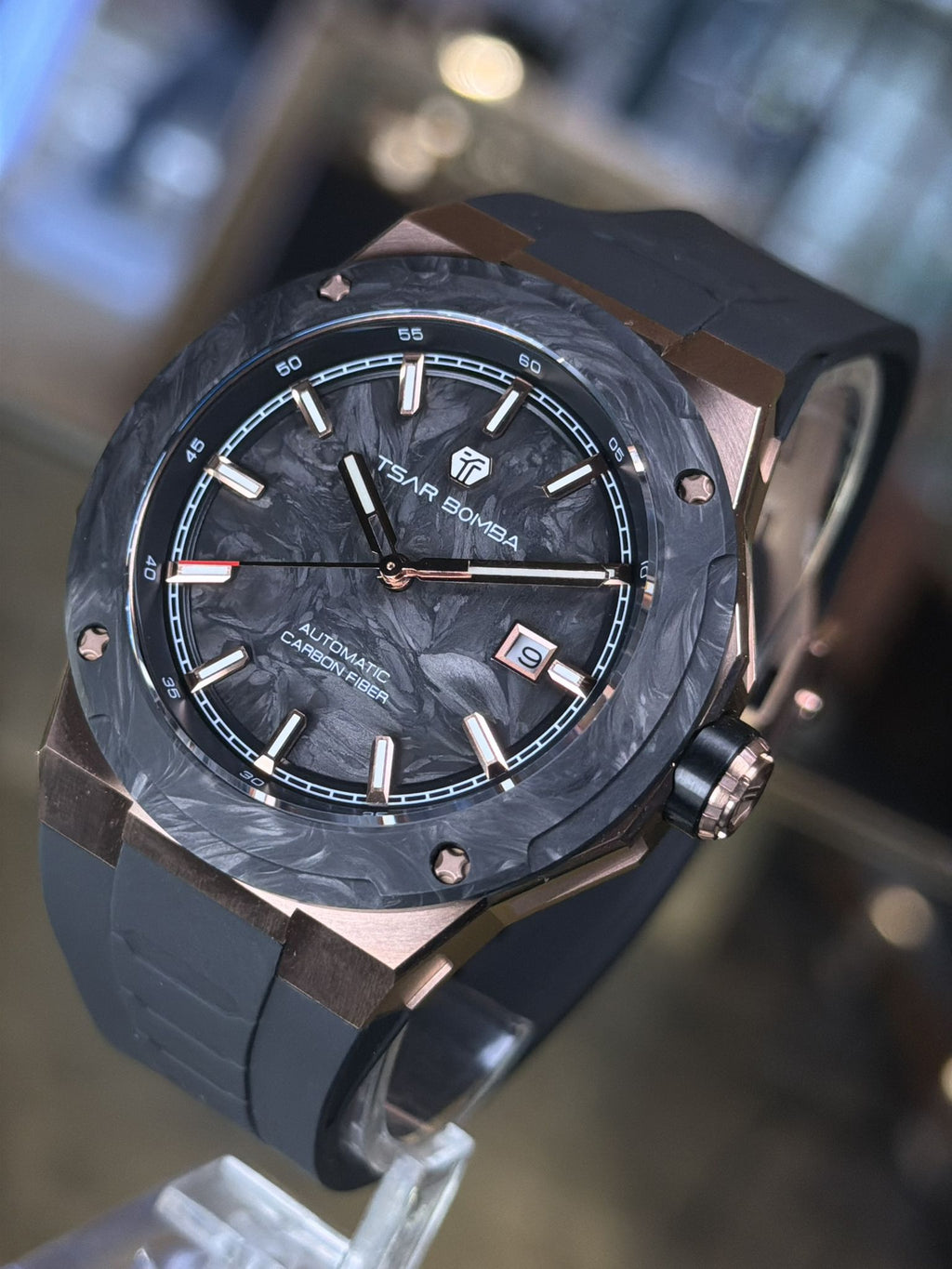 Tsar Bomba   Carbon-X II     TB8230 最新碳纖自動機械錶