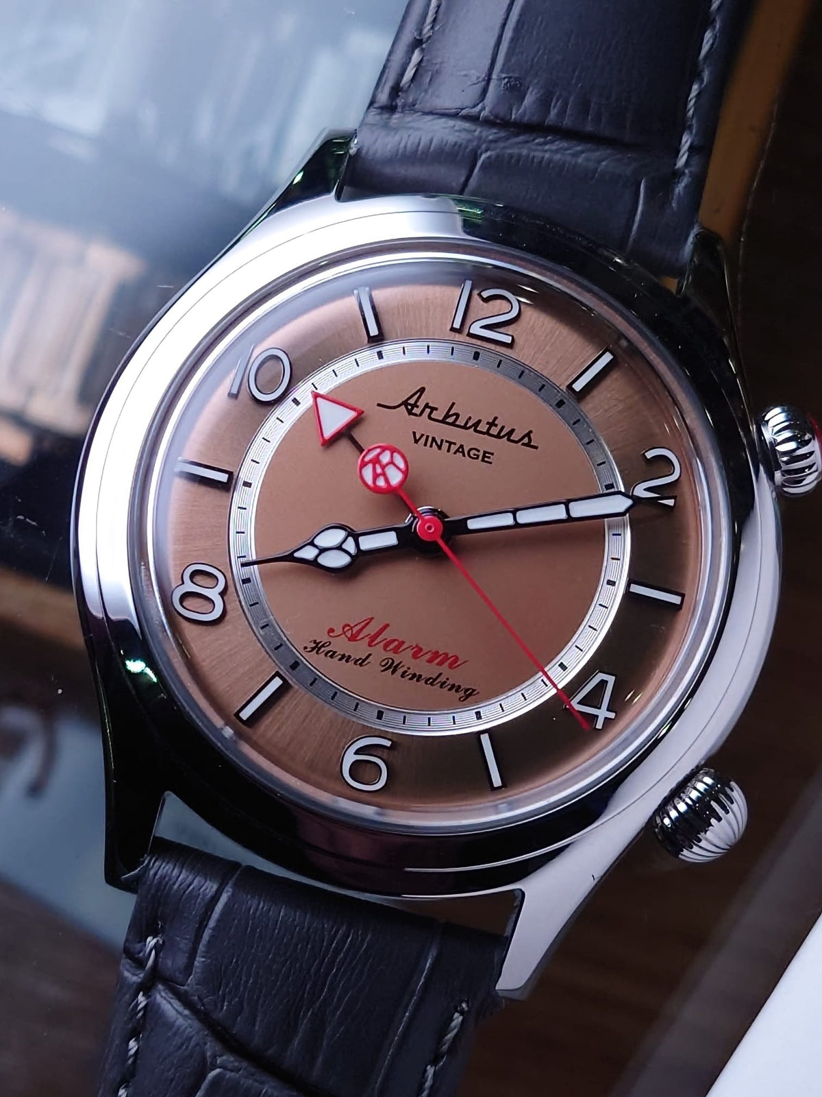 ARBUTUS Hand Winding Alarm