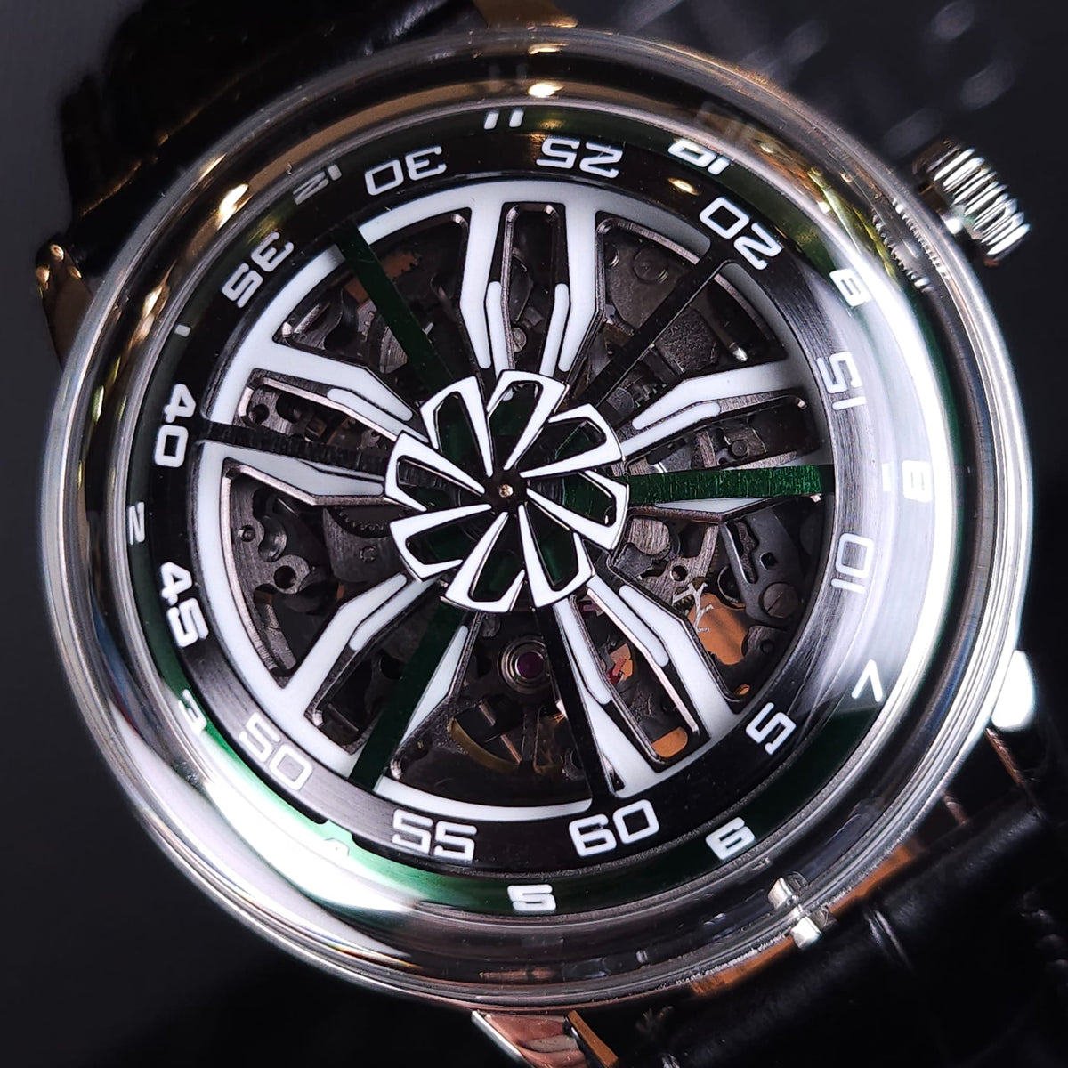 Oblvlo Supercar alloy wheels系列自動機械錶