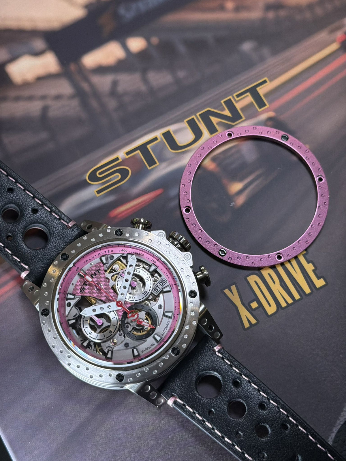 ST-06 Stunt  The Overcut X-Drive 系列 (計時自動機械錶)
