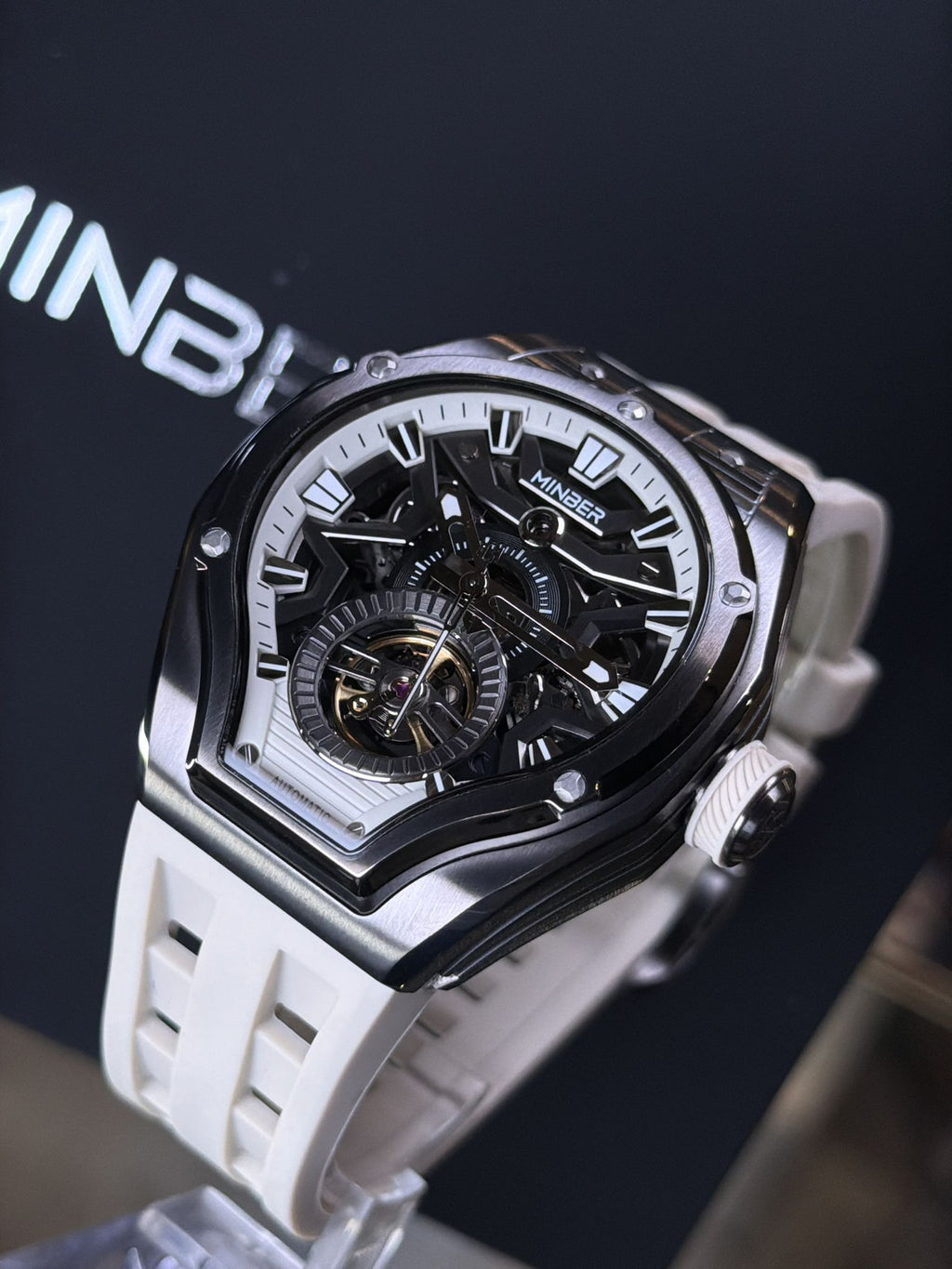 Minber  9045 Automatic Skeleton Watch 最新自動機械錶