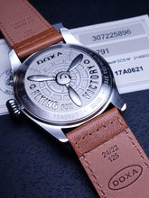 將圖片載入圖庫檢視器 瑞士製造DOXA - COSC天文台認證 Pilot手錶
