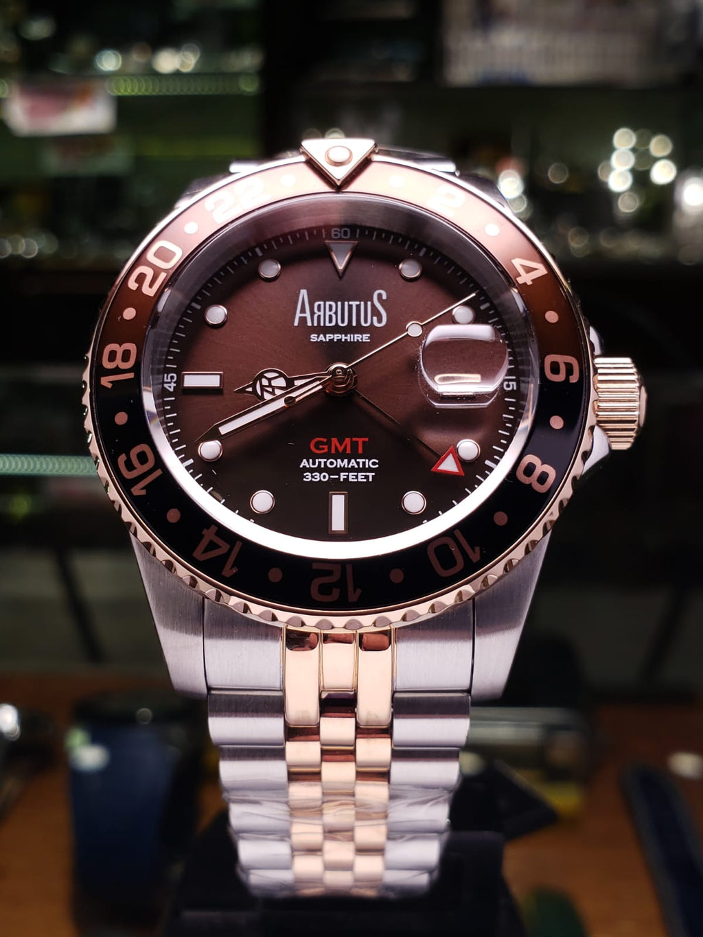 ARBUTUS GMT 機械錶